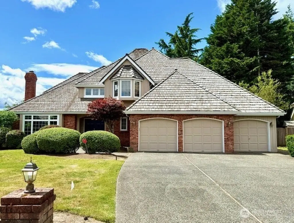 22623 SE 47th Court Sammamish WA 98075