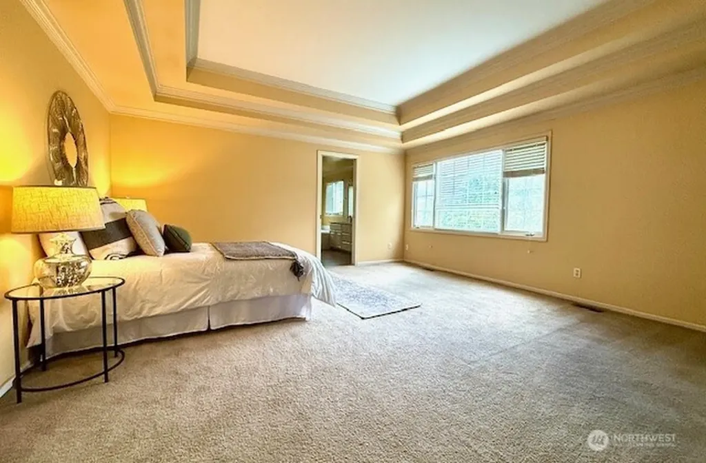 22623 SE 47th Court Sammamish WA 98075