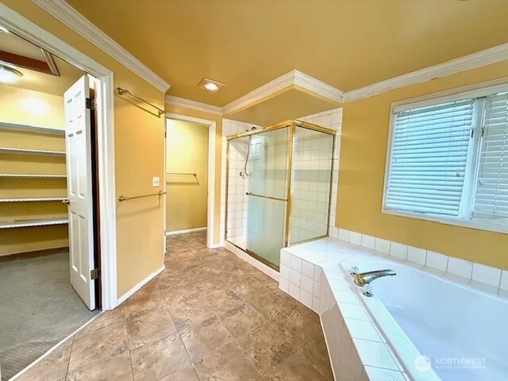 22623 SE 47th Court Sammamish WA 98075