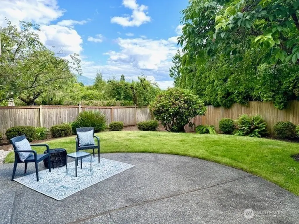 22623 SE 47th Court Sammamish WA 98075