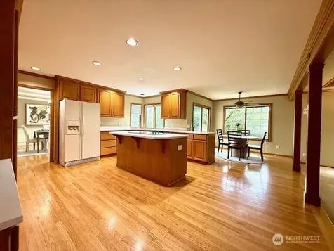 22623 SE 47th Court Sammamish WA 98075