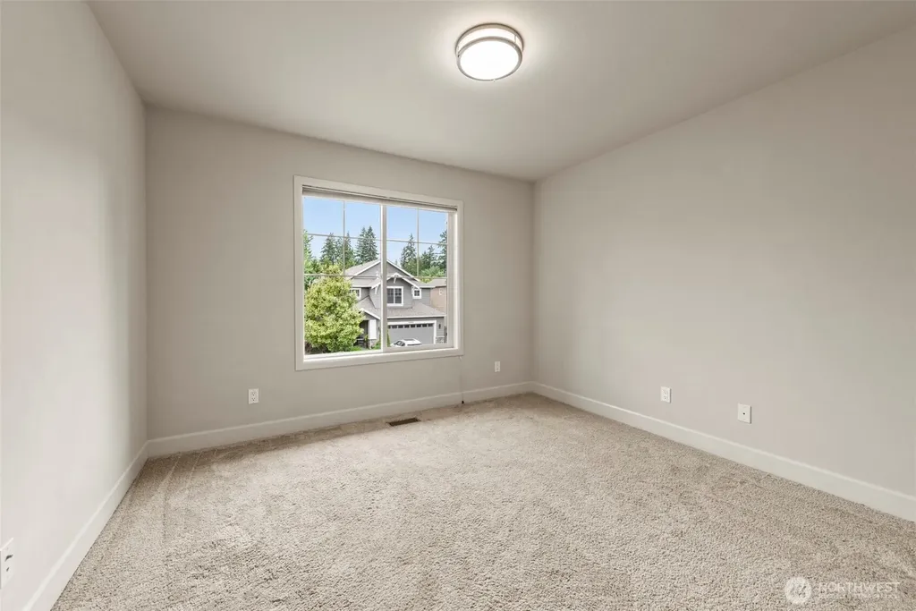 11818 179th Place NE Redmond WA 98052