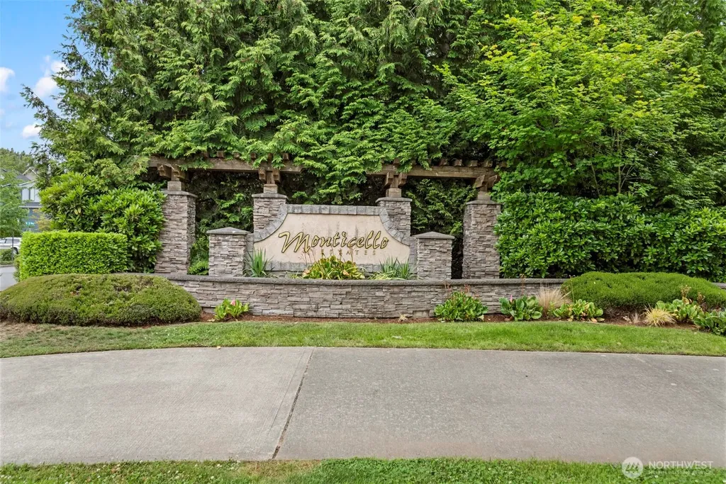 11818 179th Place NE Redmond WA 98052