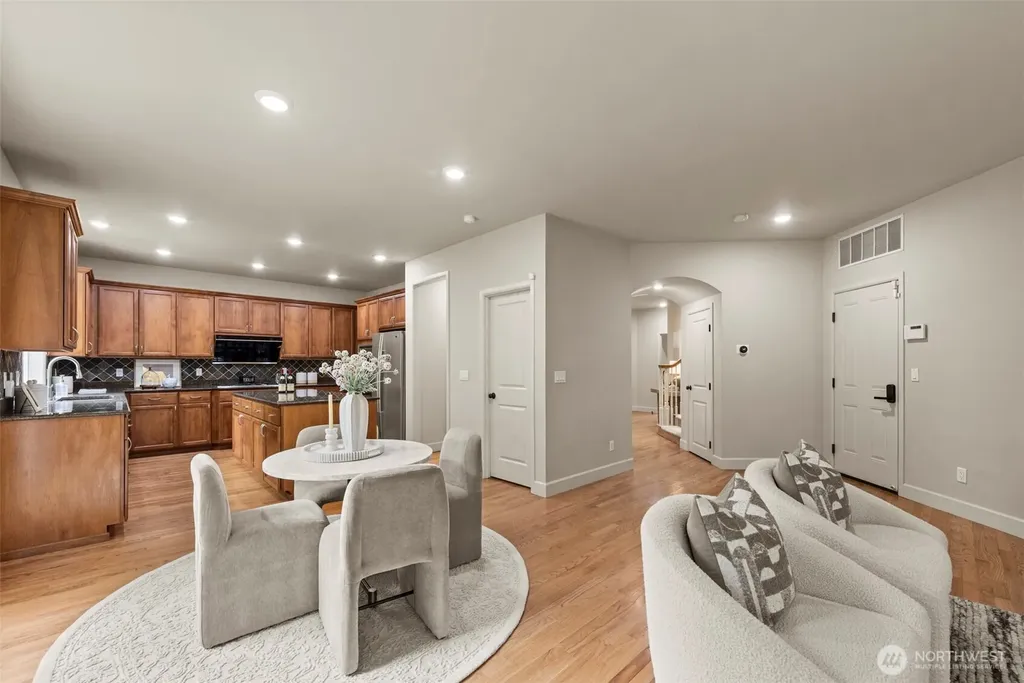 11818 179th Place NE Redmond WA 98052