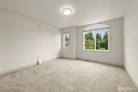 11818 179th Place NE Redmond WA 98052
