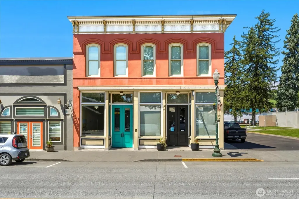 311 E Main Street Dayton WA 99328