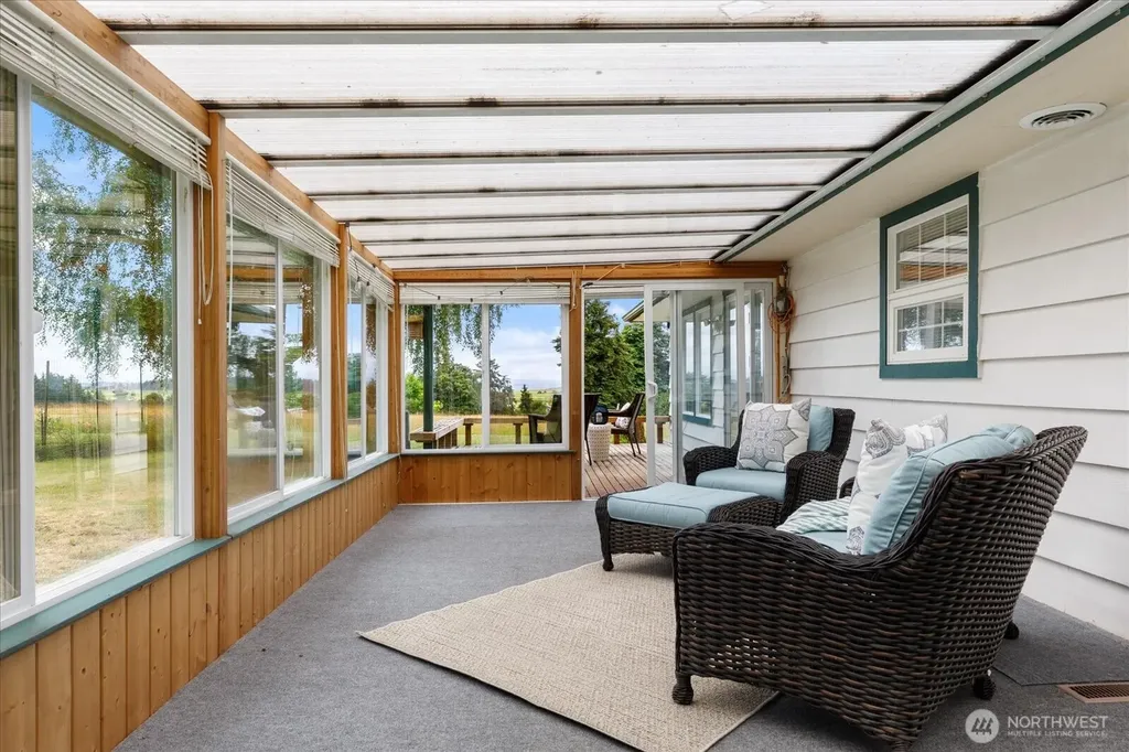 987 Terry Road Coupeville WA 98239