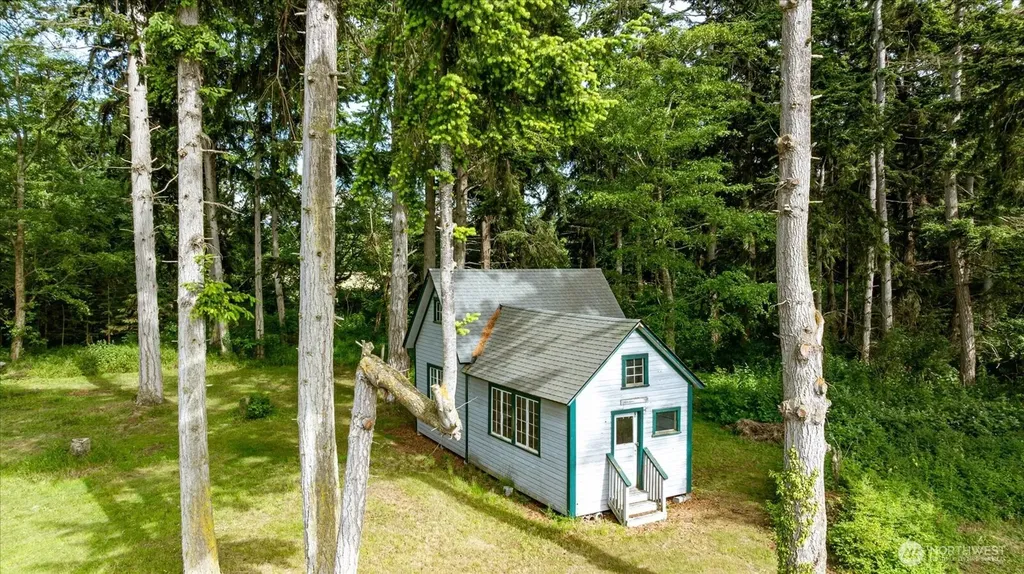 987 Terry Road Coupeville WA 98239