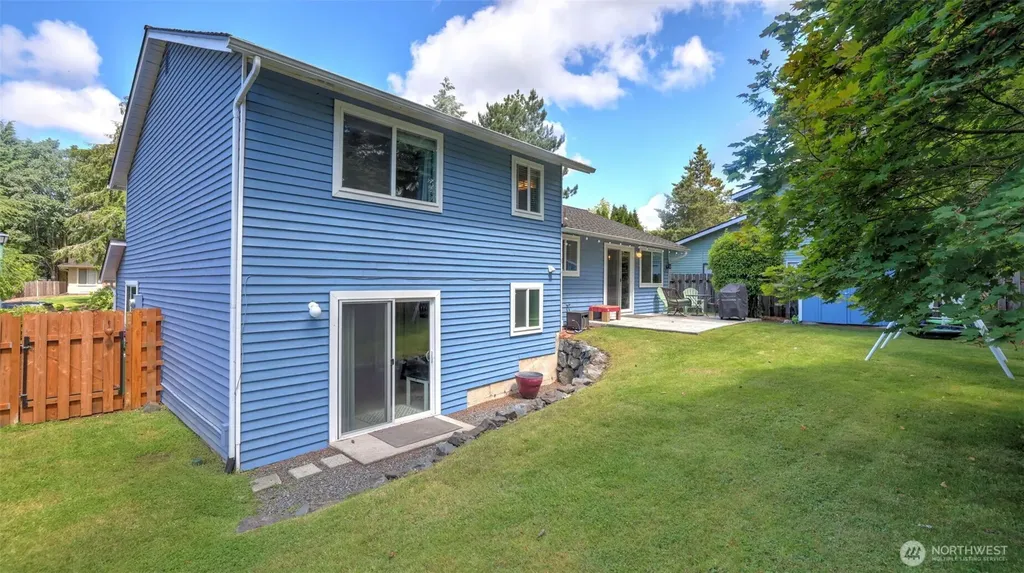 17333 160th Avenue SE Renton WA 98058