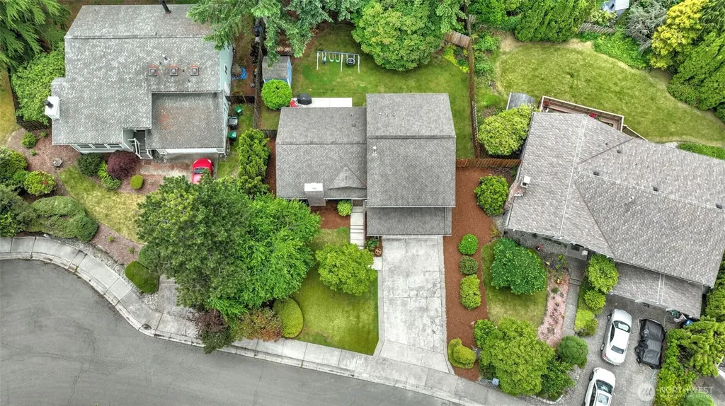 17333 160th Avenue SE Renton WA 98058