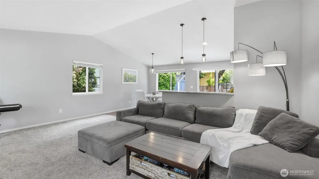 17333 160th Avenue SE Renton WA 98058