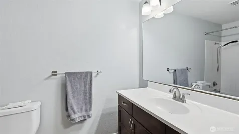 17333 160th Avenue SE Renton WA 98058
