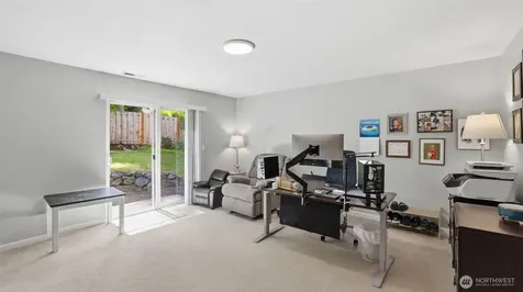 17333 160th Avenue SE Renton WA 98058