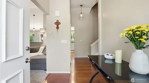 17333 160th Avenue SE Renton WA 98058
