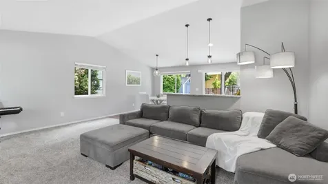 17333 160th Avenue SE Renton WA 98058