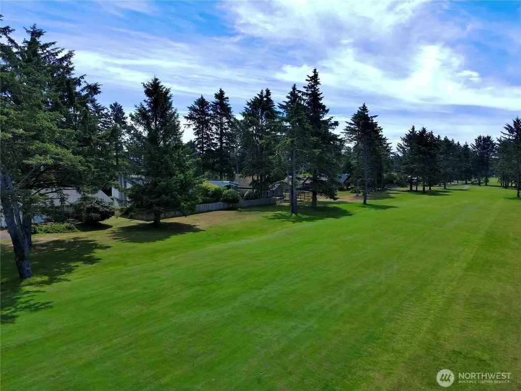 457 Dolphin Avenue NE Ocean Shores WA 98569