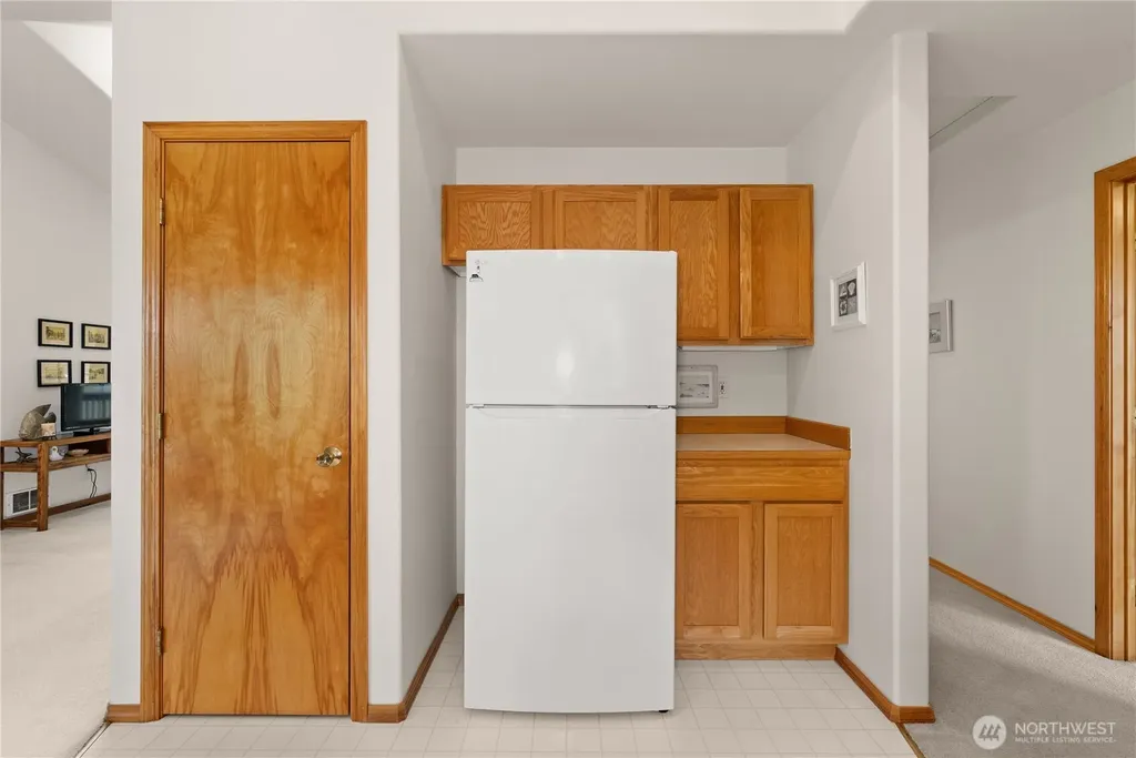 457 Dolphin Avenue NE Ocean Shores WA 98569