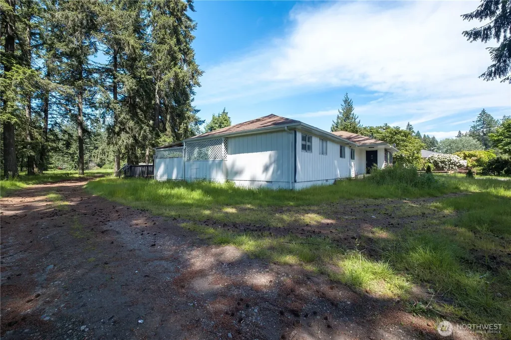 1713 208th Street E Spanaway WA 98387
