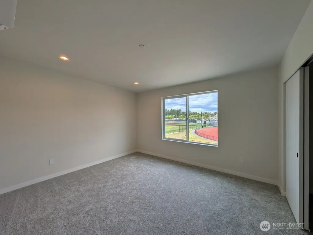 222 124th Street SW Everett WA 98204