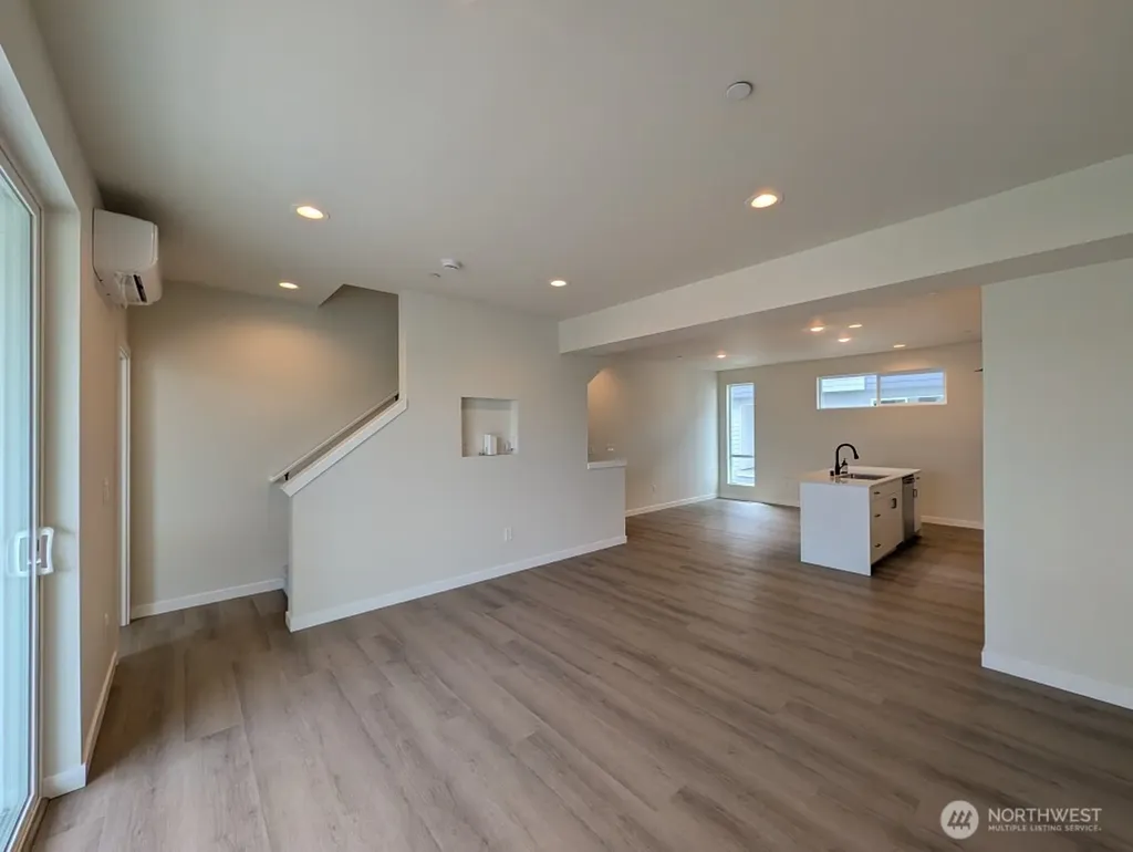 222 124th Street SW Everett WA 98204