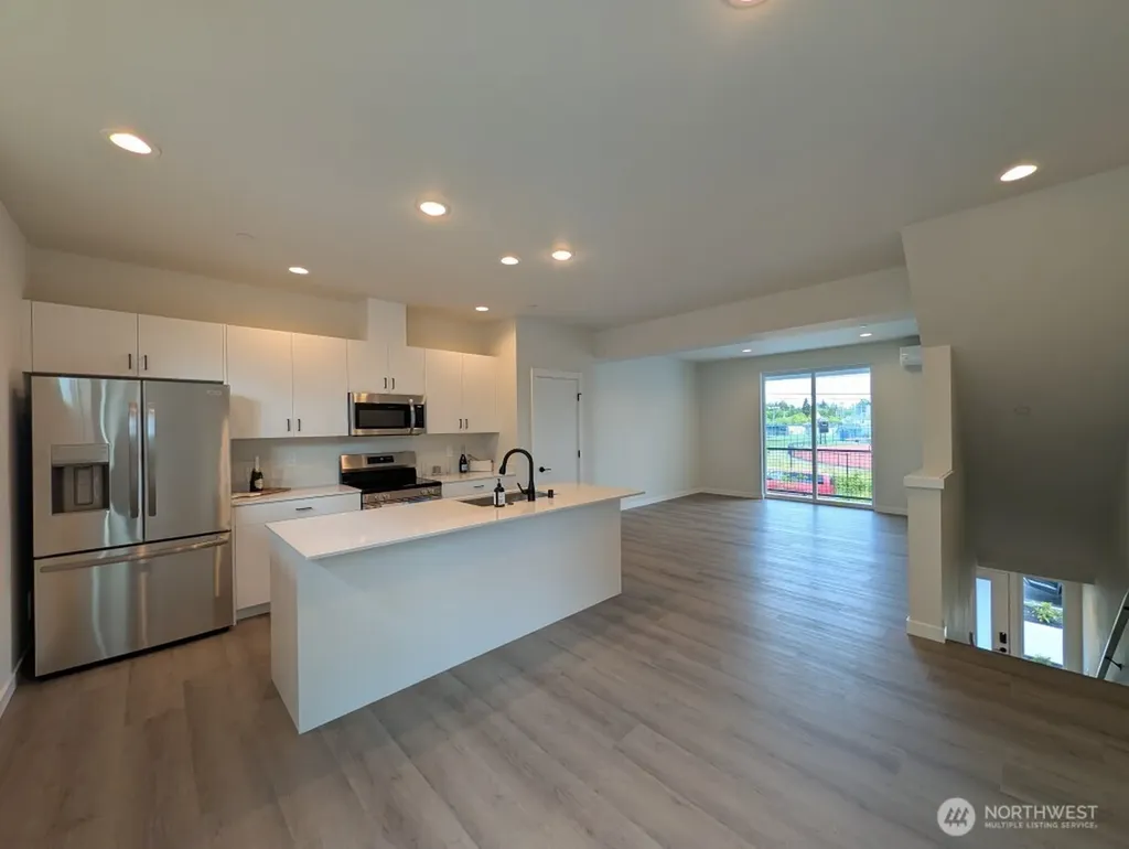 222 124th Street SW Everett WA 98204