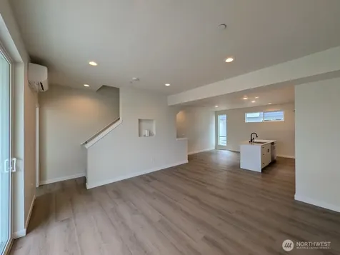 222 124th Street SW Everett WA 98204
