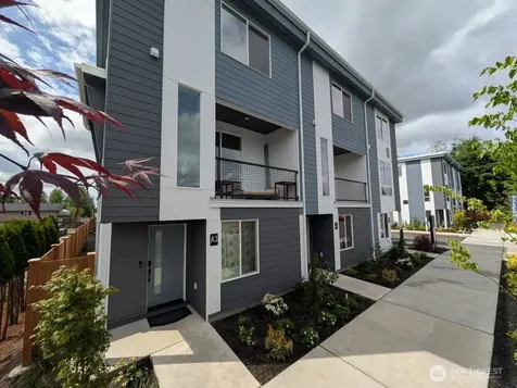 222 124th Street SW Everett WA 98204