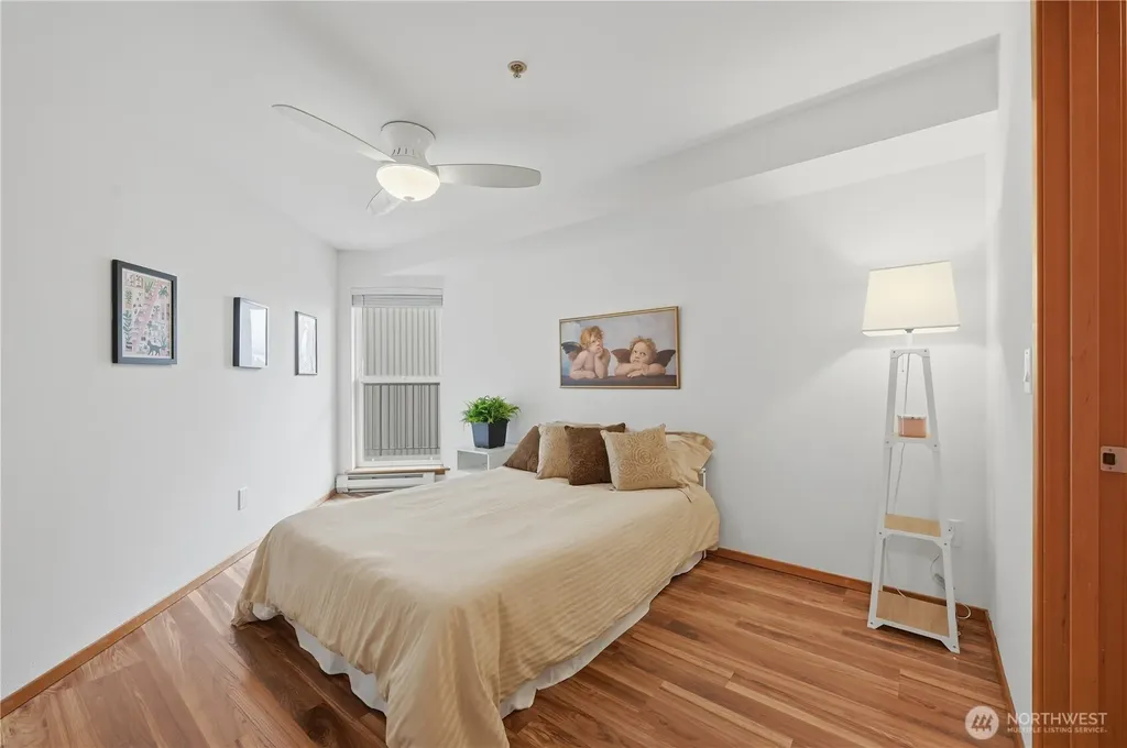 4020 Aurora Avenue N Seattle WA 98103