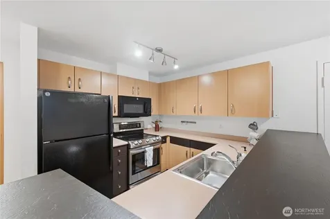 4020 Aurora Avenue N Seattle WA 98103