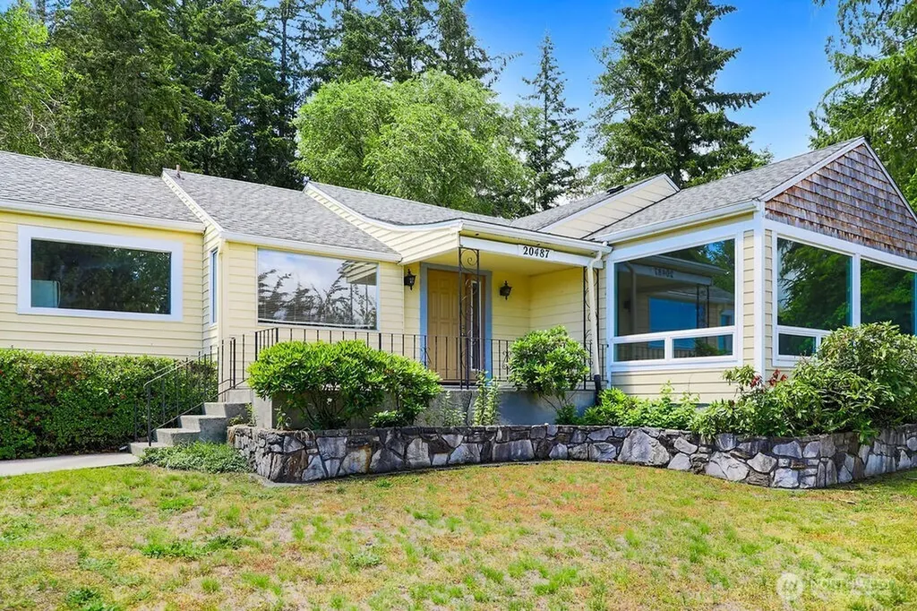 20487 Viking Avenue NW Poulsbo WA 98370