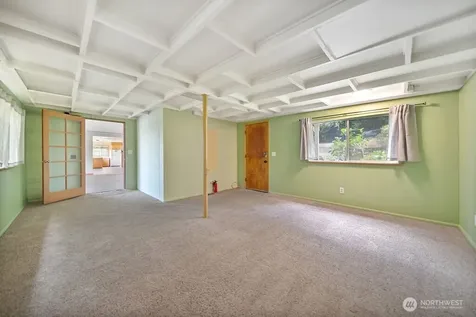 20487 Viking Avenue NW Poulsbo WA 98370