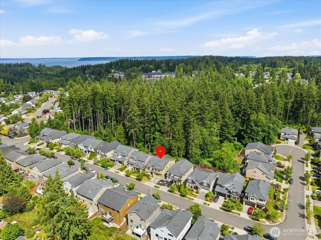 5417 165th Place SW Lynnwood WA 98037