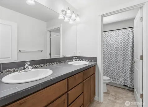 5417 165th Place SW Lynnwood WA 98037