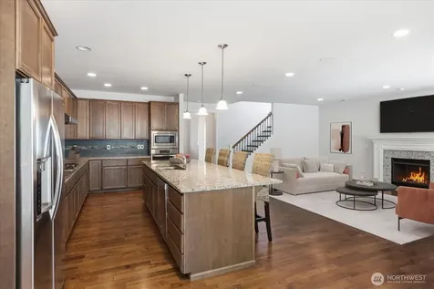 5417 165th Place SW Lynnwood WA 98037