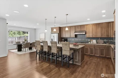 5417 165th Place SW Lynnwood WA 98037