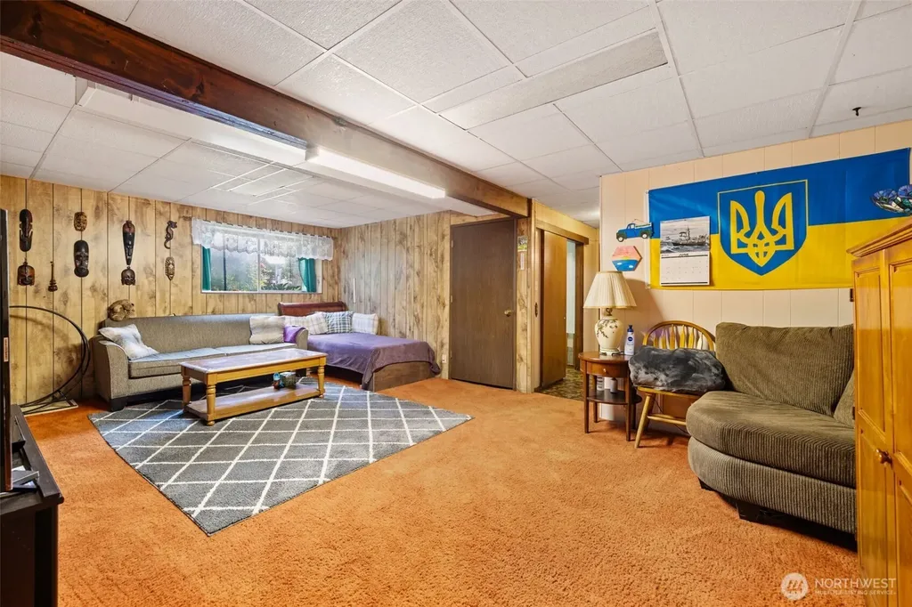 2613 S 300th Street Federal Way WA 98003