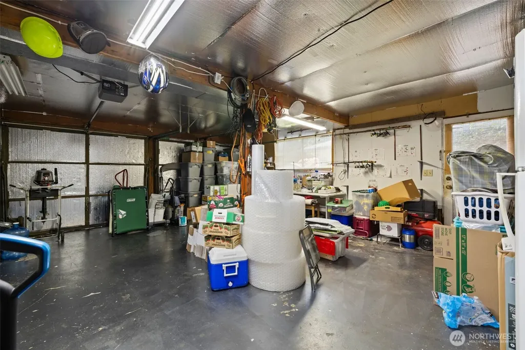 2613 S 300th Street Federal Way WA 98003