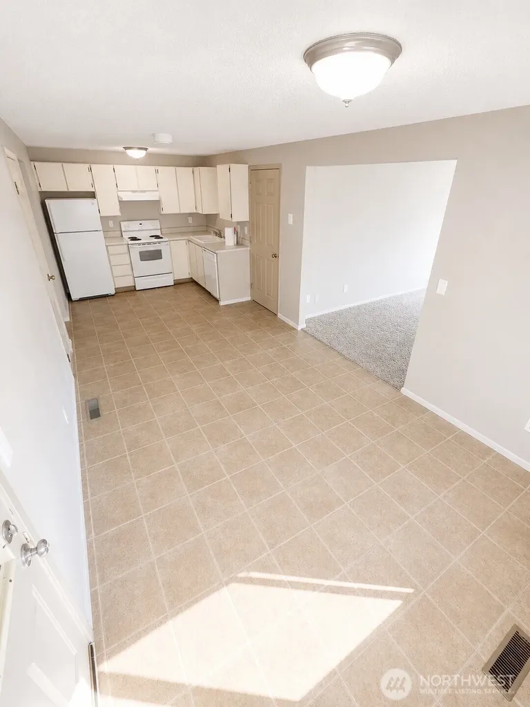 8224 59th Avenue E Puyallup WA 98371
