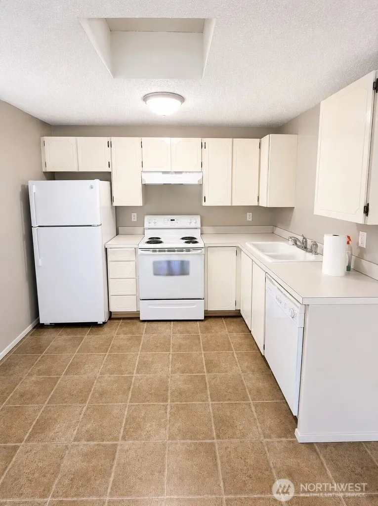 8224 59th Avenue E Puyallup WA 98371