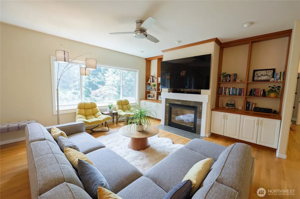 18709 68th Street E Bonney Lake WA 98391