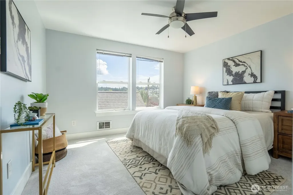 209 N 39th Street Seattle WA 98103
