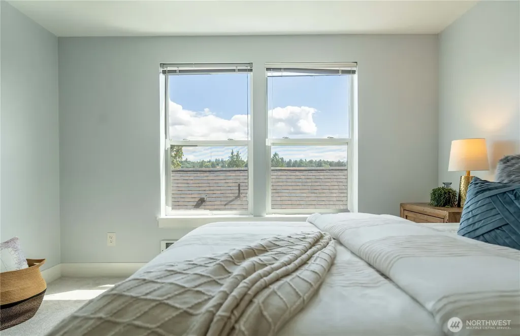 209 N 39th Street Seattle WA 98103