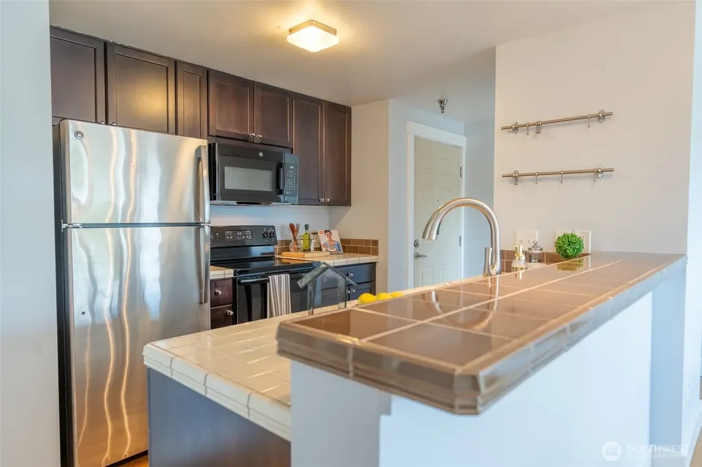 209 N 39th Street Seattle WA 98103