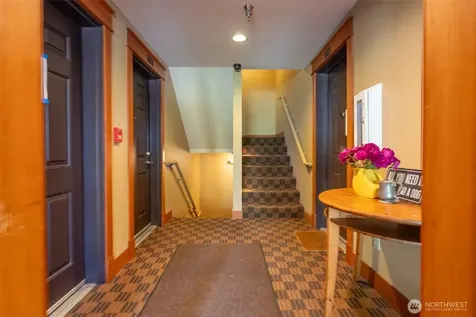 209 N 39th Street Seattle WA 98103