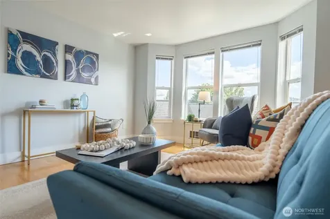 209 N 39th Street Seattle WA 98103