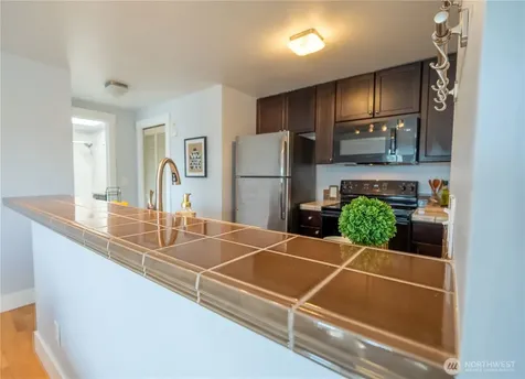 209 N 39th Street Seattle WA 98103