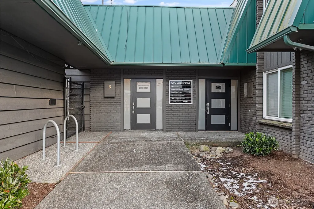 1200 Lakeway Drive Bellingham WA 98229