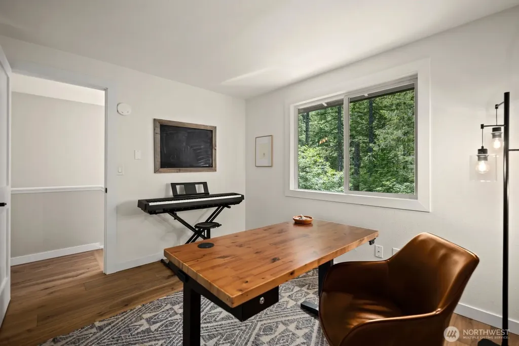 42003 SE 166th Street North Bend WA 98045