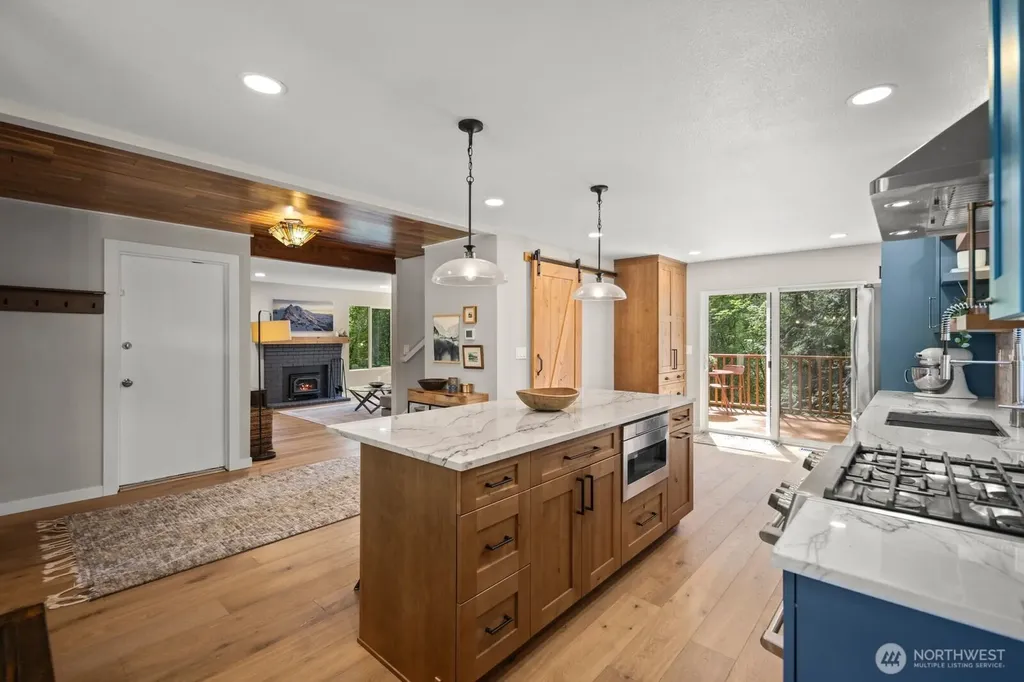 42003 SE 166th Street North Bend WA 98045