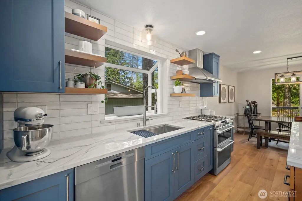 42003 SE 166th Street North Bend WA 98045